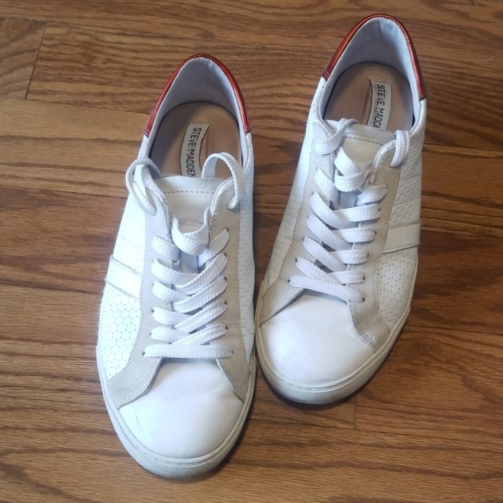 Steve madden white sneakers